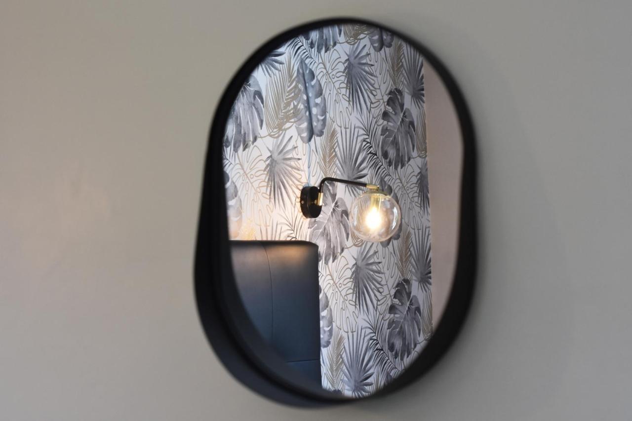 Le Boeuf Couronne - Hotel & Restaurant Chartres- Logis Hotels Bagian luar foto