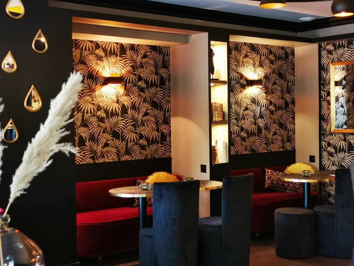 Le Boeuf Couronne - Hotel & Restaurant Chartres- Logis Hotels Bagian luar foto