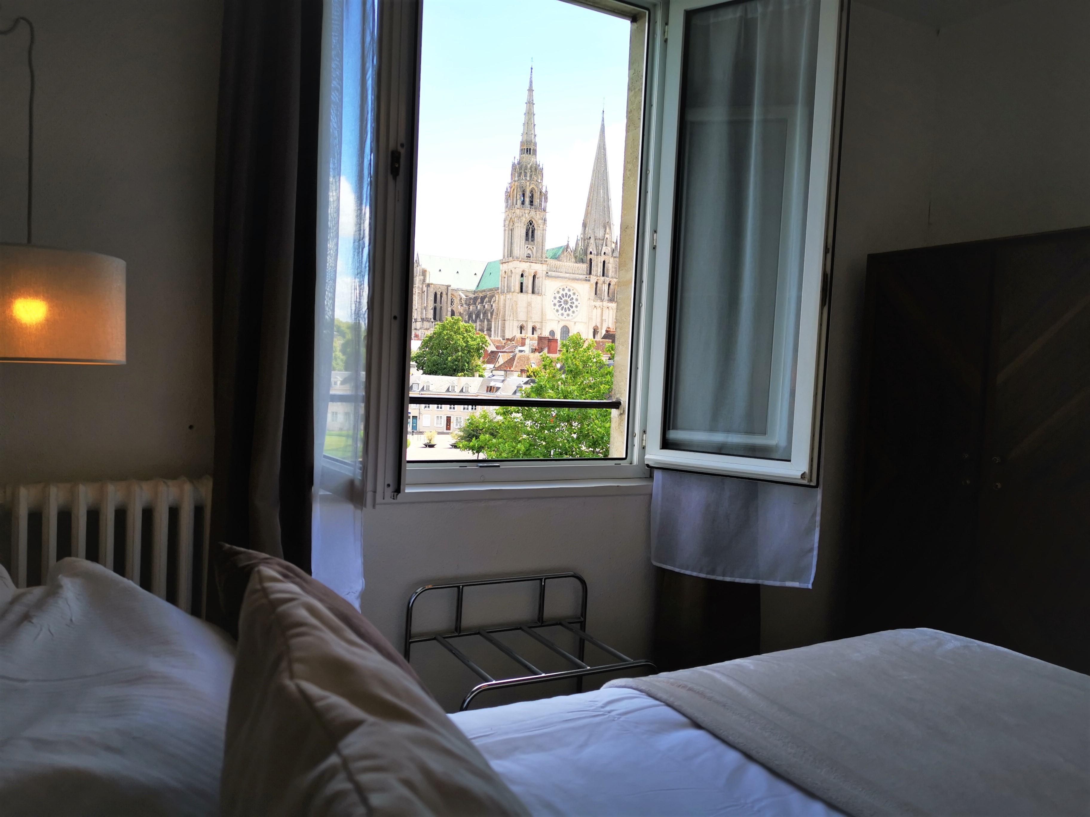 Le Boeuf Couronne - Hotel & Restaurant Chartres- Logis Hotels Bagian luar foto