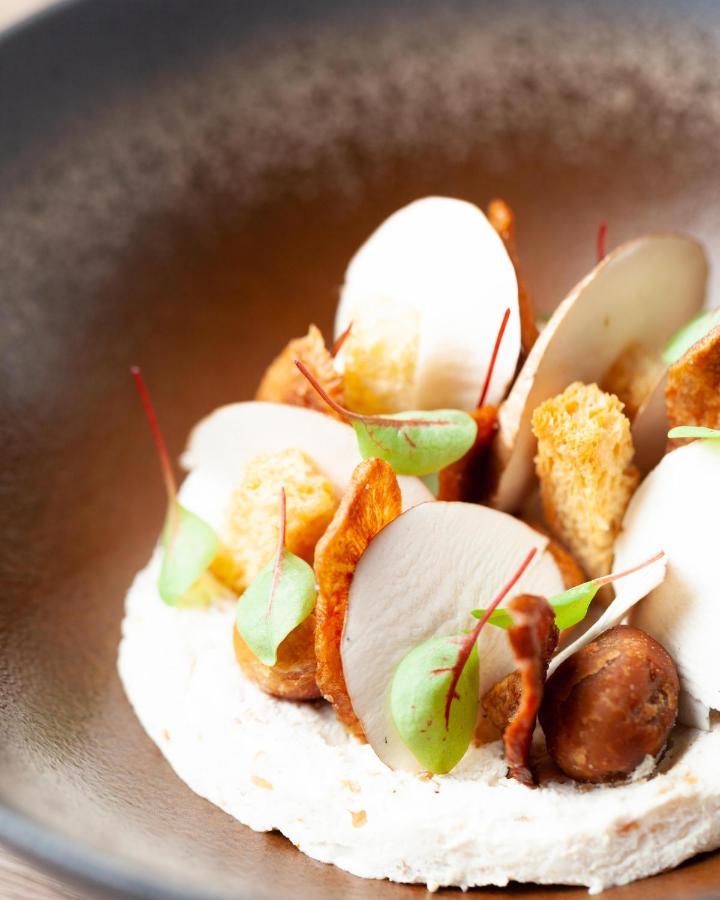 Le Boeuf Couronne - Hotel & Restaurant Chartres- Logis Hotels Bagian luar foto
