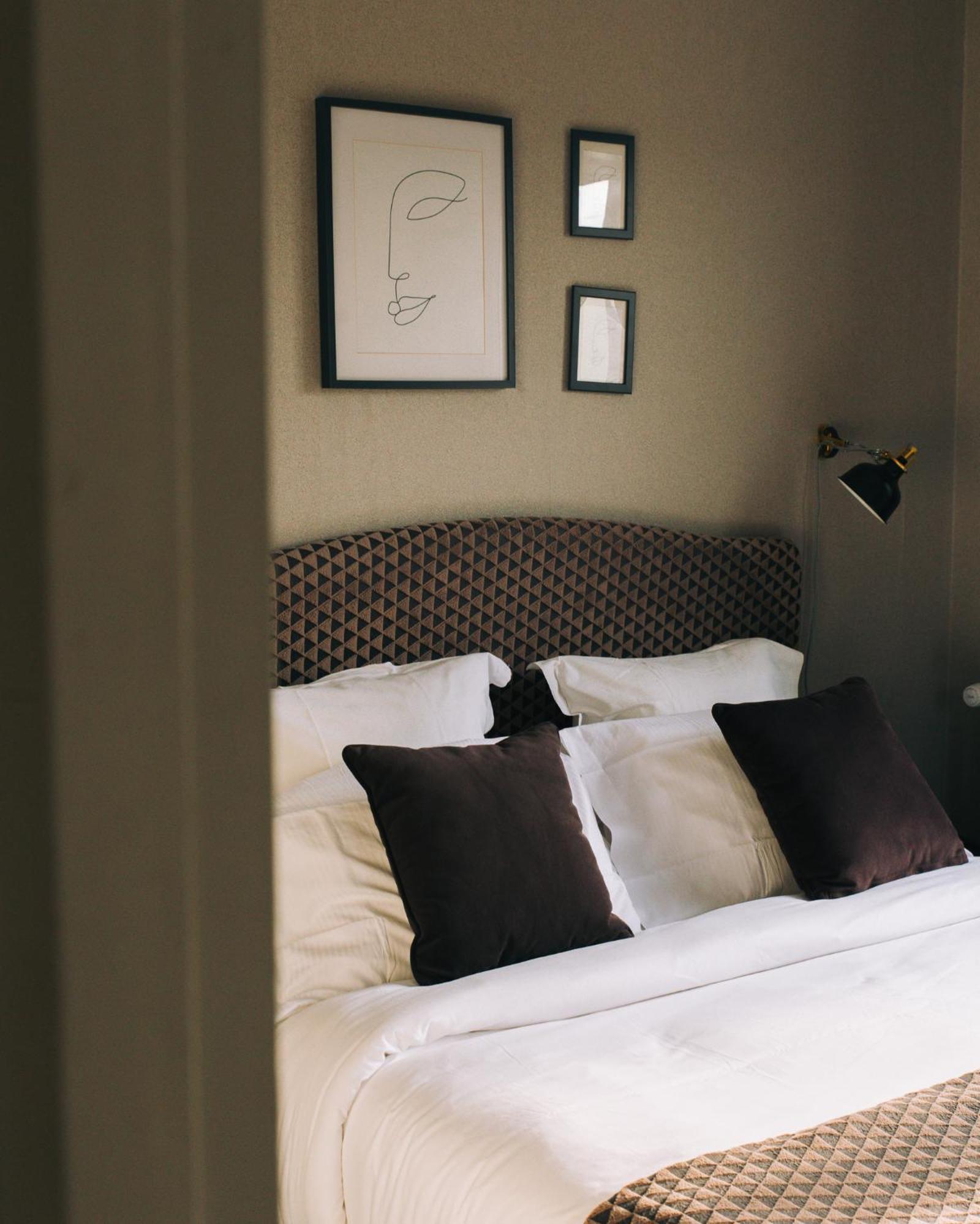 Le Boeuf Couronne - Hotel & Restaurant Chartres- Logis Hotels Bagian luar foto